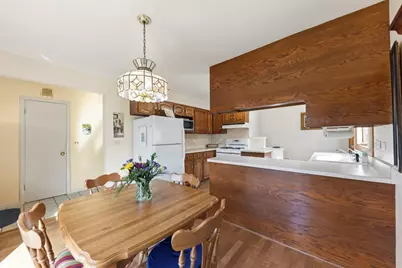 2345 Boeger Avenue, Westchester, IL 60154 - Photo 11