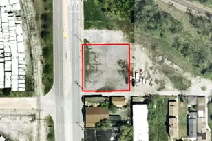 800 W 155th Pl, Harvey, IL 60426 - Photo 1