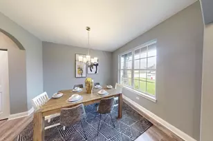 550 W Meadowdale Cir, Hampshire, IL 60140 - Photo 7