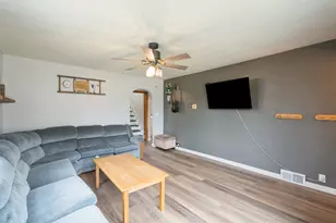 702 6th Ave, Erie, IL 61250 - Photo 5