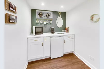 202 N Chester Avenue, Park Ridge, IL 60068 - Photo 31