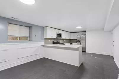 7914 S Champlain Avenue, Chicago, IL 60619 - Photo 17