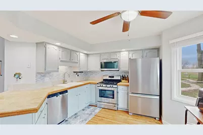 1108 Almond Drive, Aurora, IL 60506 - Photo 9