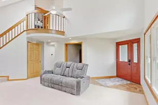 1108 Almond Dr, Aurora, IL 60506 - Photo 7