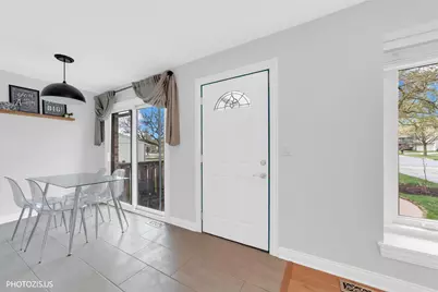 211 Edgewater Drive, Bloomingdale, IL 60108 - Photo 11