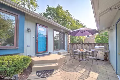 211 Edgewater Drive, Bloomingdale, IL 60108 - Photo 1