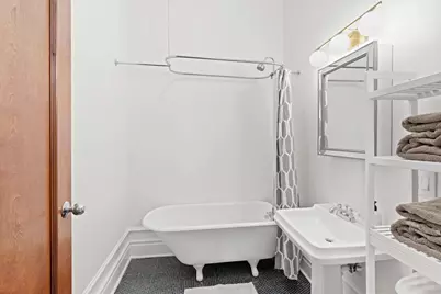 1400 W Chestnut Street #1, Chicago, IL 60642 - Photo 13