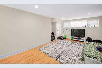 2437 N 78th Avenue, Elmwood Park, IL 60707 - Photo 11