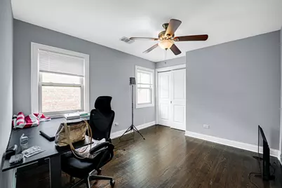 2437 N 78th Avenue, Elmwood Park, IL 60707 - Photo 9