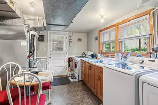 9226 Kilbourn Ave, Skokie, IL 60076 - Photo 37