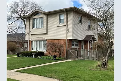 9226 Kilbourn Avenue, Skokie, IL 60076 - Photo 3