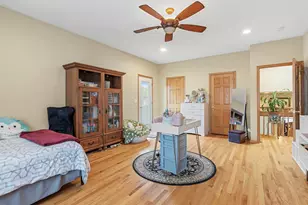 9226 Kilbourn Ave, Skokie, IL 60076 - Photo 27