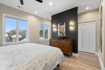 1733 N Troy Street, Chicago, IL 60647 - Photo 19