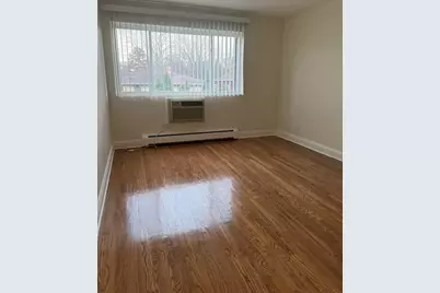 77 W Central Avenue #108, Roselle, IL 60172 - Photo 11