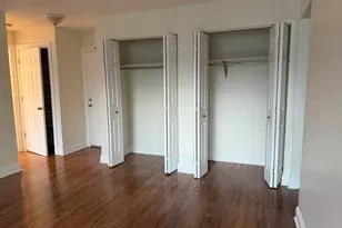 77 W Central Ave, Roselle, IL 60172 - Photo 3