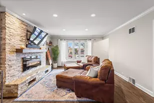 [Address not provided], Chicago, IL 60646 - Photo 3