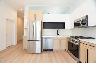 2042 W Irving Park Rd, Chicago, IL 60618 - Photo 3