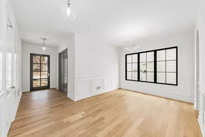 1310 N Eagle Street, Naperville, IL 60563 - Photo 9