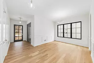 1310 N Eagle St, Naperville, IL 60563 - Photo 9