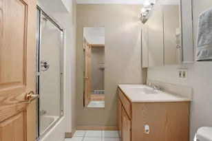 130 N Horner Ln, Mount Prospect, IL 60056 - Photo 17