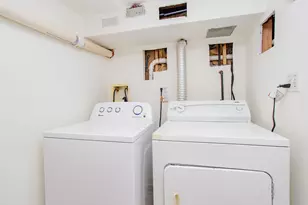 5707 N Rockwell St, Chicago, IL 60659 - Photo 47