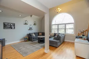 5707 N Rockwell St, Chicago, IL 60659 - Photo 9