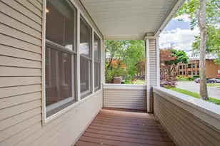 5707 N Rockwell St, Chicago, IL 60659 - Photo 3