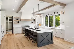 707 Thornwood Dr, Naperville, IL 60540 - Photo 13