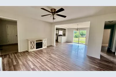 39 Ridge Road, Centralia, IL 62801 - Photo 3