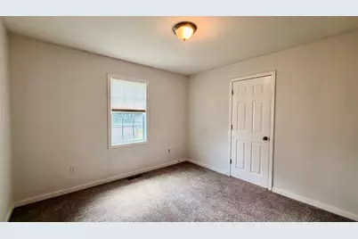 39 Ridge Road, Centralia, IL 62801 - Photo 11
