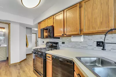 1435 Orleans Drive, Mundelein, IL 60060 - Photo 7