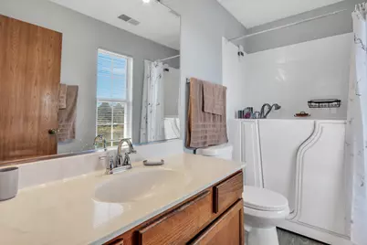 1435 Orleans Drive, Mundelein, IL 60060 - Photo 17