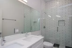 1008 W 18th St, Chicago, IL 60608 - Photo 7