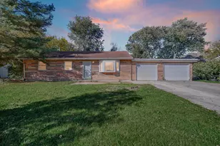 5720 S Madison St, Hinsdale, IL 60521 - Photo 3