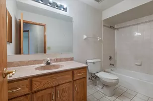 [Address not provided], Country Club Hills, IL 60478 - Photo 17