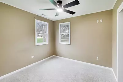 8507 Acorn Path, Wonder Lake, IL 60097 - Photo 9