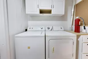 8507 Acorn Path, Wonder Lake, IL 60097 - Photo 11