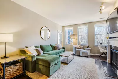 1215 N Orleans Street #303, Chicago, IL 60610 - Photo 3