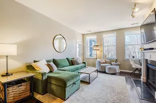 1215 N Orleans St, Chicago, IL 60610 - Photo 3