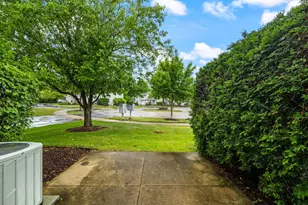 620 Beaver Ct, Naperville, IL 60563 - Photo 21