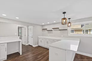 4059 W 90th St, Hometown, IL 60456 - Photo 7