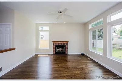 305 W Applegate Court, Round Lake, IL 60073 - Photo 7