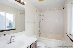 305 W Applegate Ct, Round Lake, IL 60073 - Photo 27