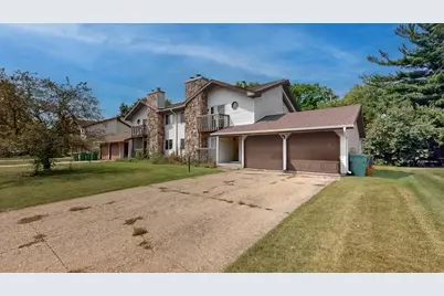 1545 W Stonehenge Drive #0, Sycamore, IL 60178 - Photo 1