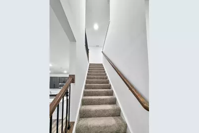 1135 White Oak Circle, Crystal Lake, IL 60012 - Photo 9