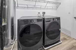 1135 White Oak Cir, Crystal Lake, IL 60012 - Photo 19