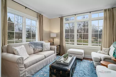 249 E Sheridan Place, Lake Bluff, IL 60044 - Photo 5