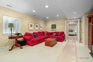 249 E Sheridan Pl, Lake Bluff, IL 60044 - Photo 35