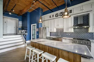 1601 S Indiana Ave, Chicago, IL 60616 - Photo 3