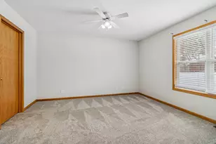 225 Morrow St, Somonauk, IL 60552 - Photo 17